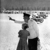 Утро на Красной Площади, Москва, 1954 - Анри Картье-Брессон (Henri Cartier-Bresson)
