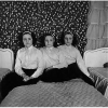 Triplets in their bedroom, N.J. 1963 - Диана Арбус (Diane Arbus)