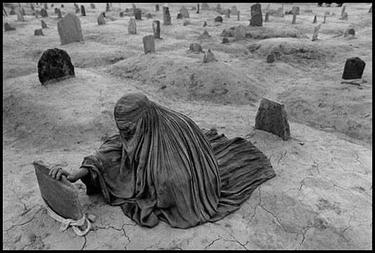 Афганистан, 1996 - Траур брат убит ракетой талибов.